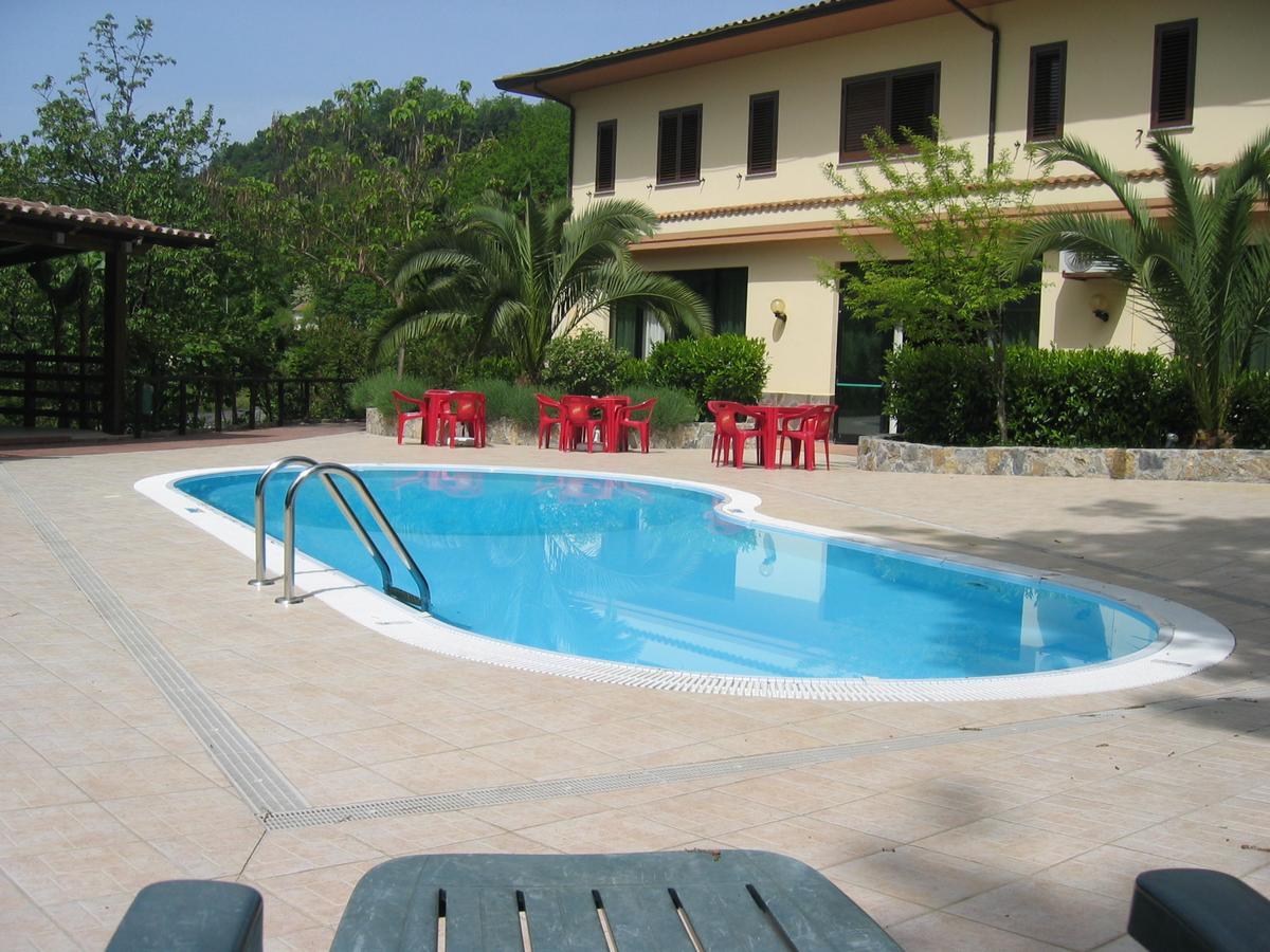Hotel Chiar Di Luna Laino Borgo Exteriér fotografie